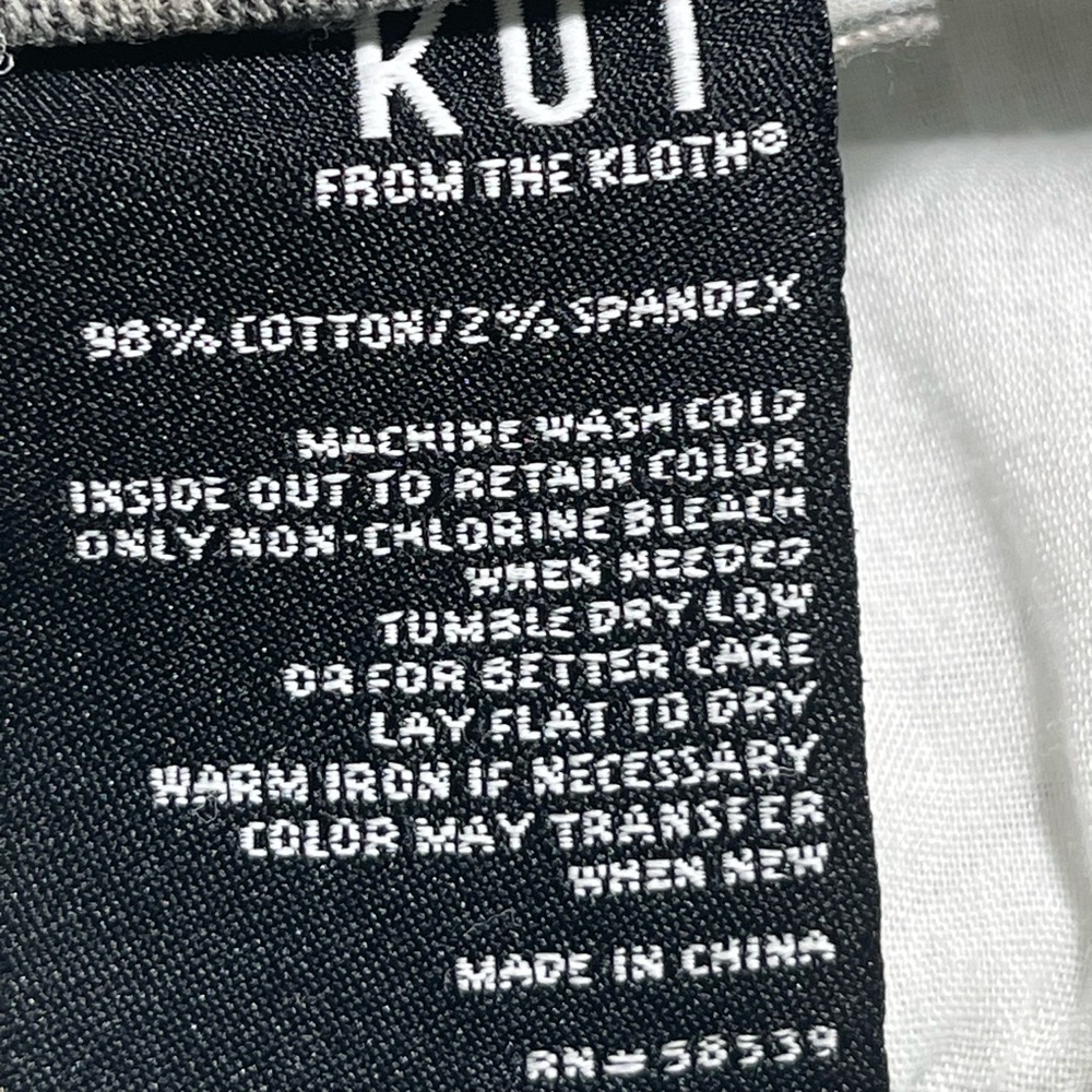 Kut from the Kloth Animal Print Skinny Woman’s Jeans Cotton Blend  Size 8 - Picture 8 of 12